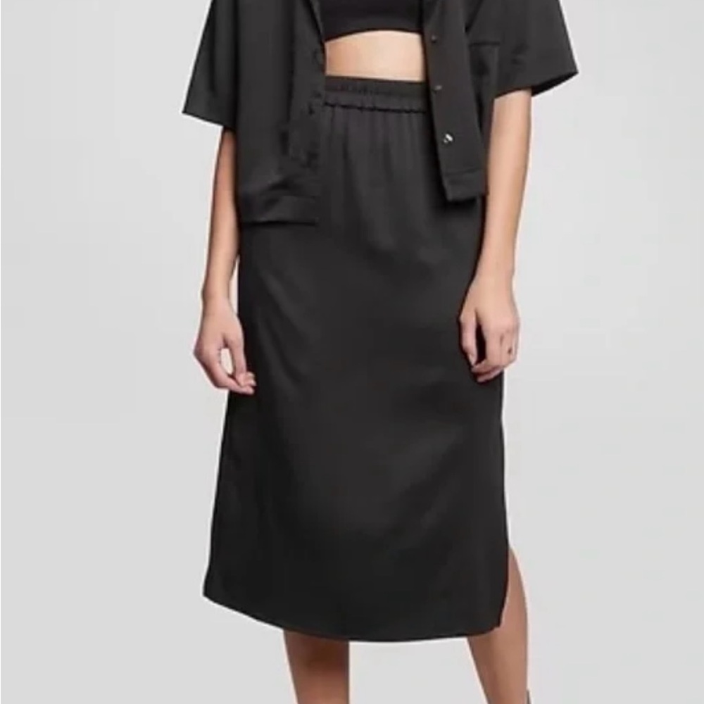 GAP Satin Midi Slip Skirt Size M NWT